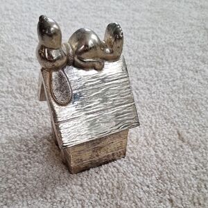 Vintage Novelty 1958 Peanuts Snoopy on House Silver Plated Dog House Coin Bank